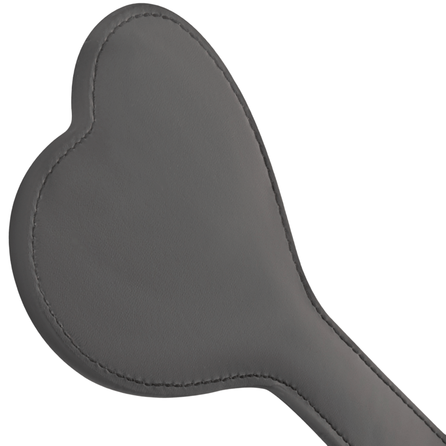 Pale impact coeur cuir noir Darkness spanking - Mise en situation premium 2 - MANJOY